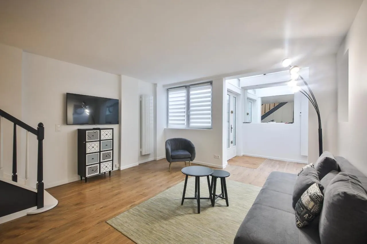 2.Luxueux Duplex 6/8Pers/Full Equipped/Republique Apartment Paris
