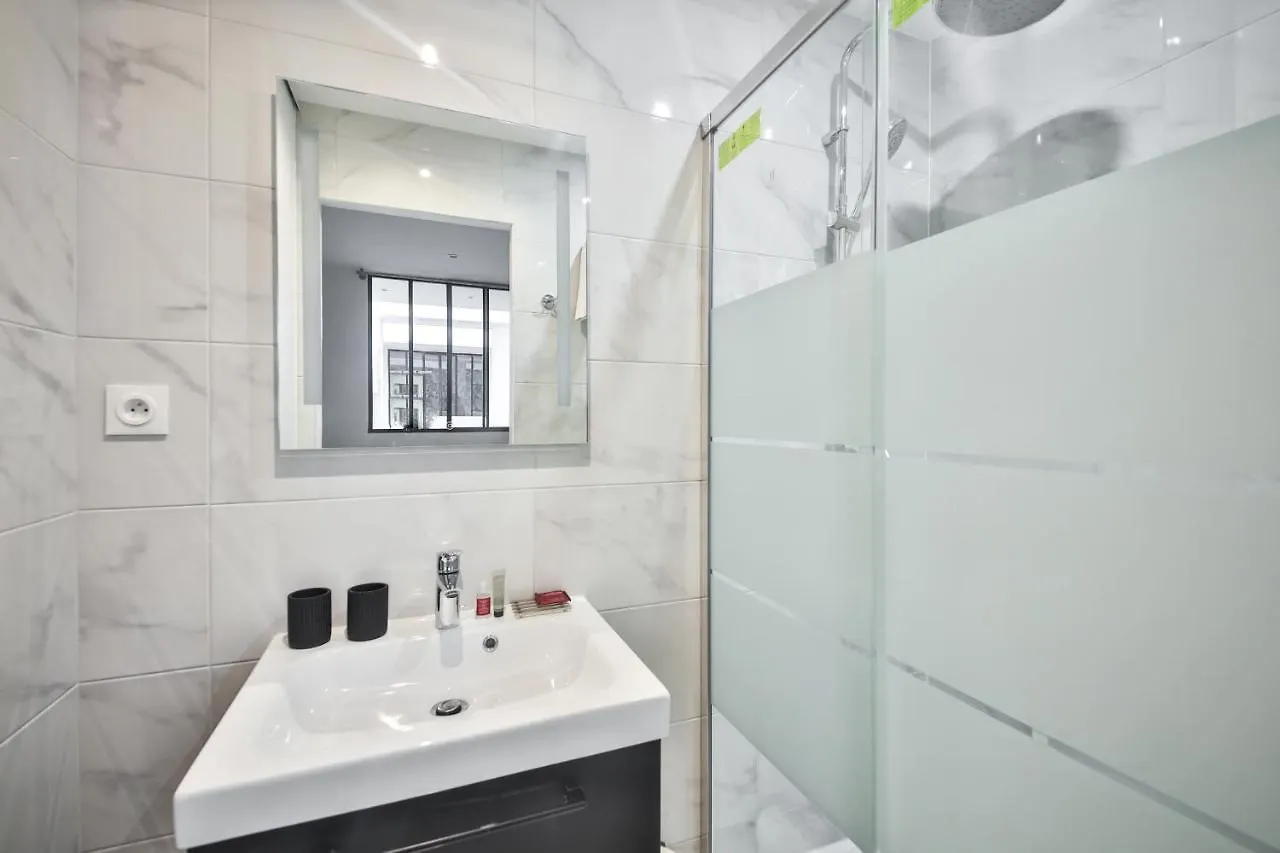 2.Luxueux Duplex 6/8Pers/Full Equipped/Republique Apartment Paris